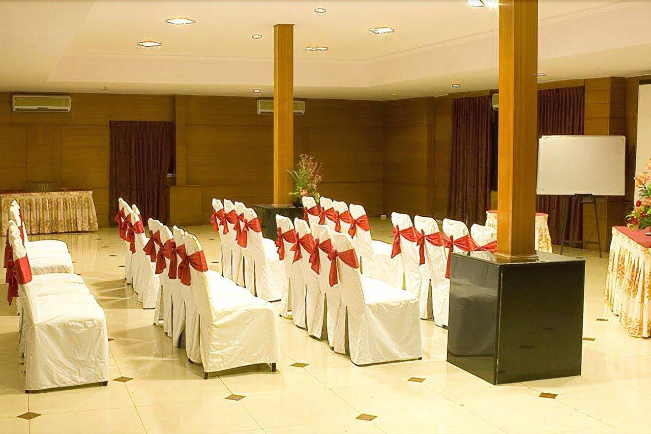 Ramanashree Brunton Hotel Bangalore Exterior photo